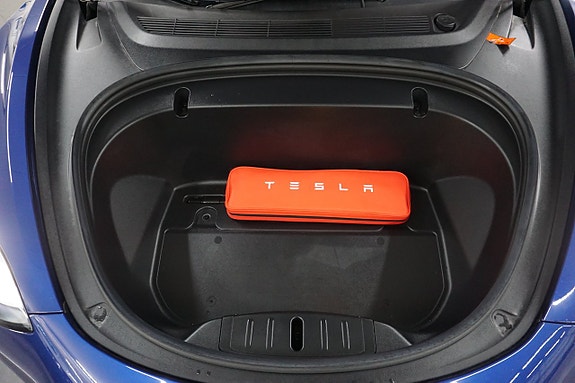 Tesla Model 3 22 of 22