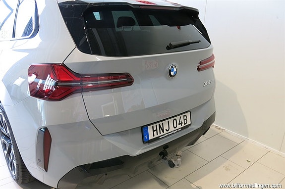 BMW X3 4 of 5