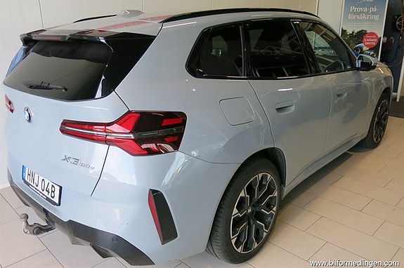 BMW X3 2 of 5