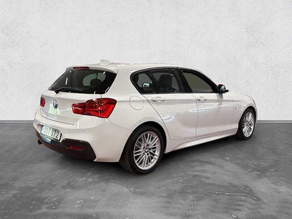 BMW 116d 5 of 19