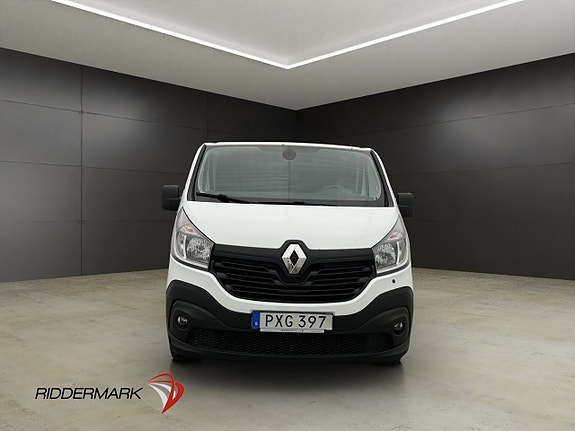 Renault Trafic 5 of 5