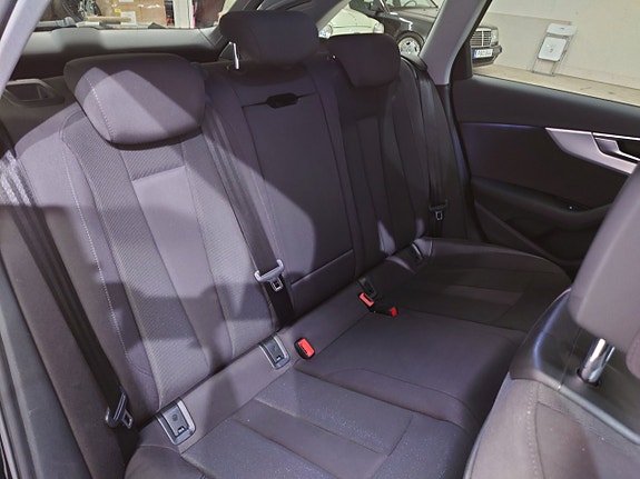 Audi A4 allroad 10 of 16