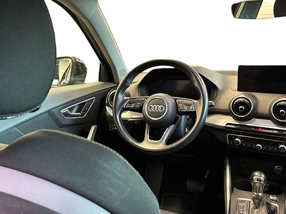 Audi Q2 11 of 15
