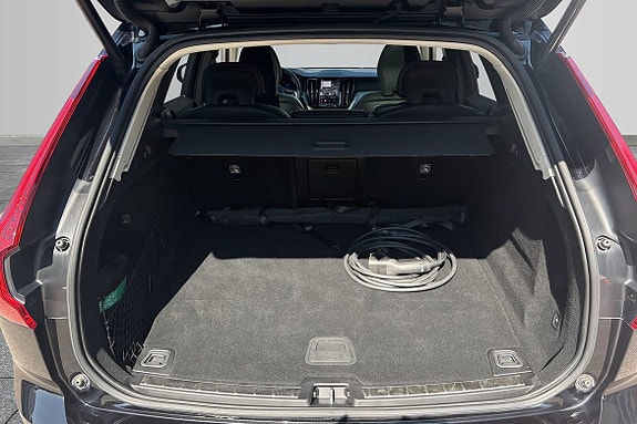 Volvo XC60 9 of 22