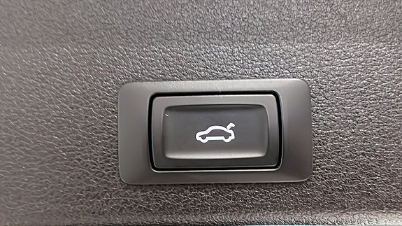 Audi A4 14 of 22