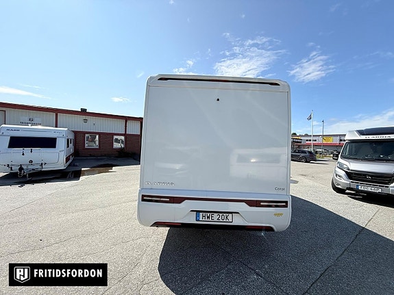 Adria Coral 670 SC *Queenbed* 1700 mil 12 of 19