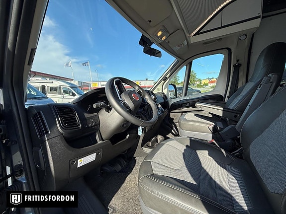 Adria Twin 640 SLB 3 of 17