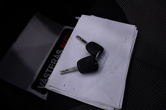Toyota Aygo 24 of 24