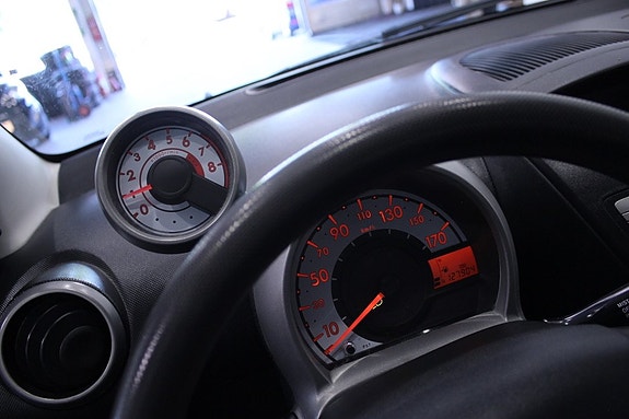 Toyota Aygo 21 of 24
