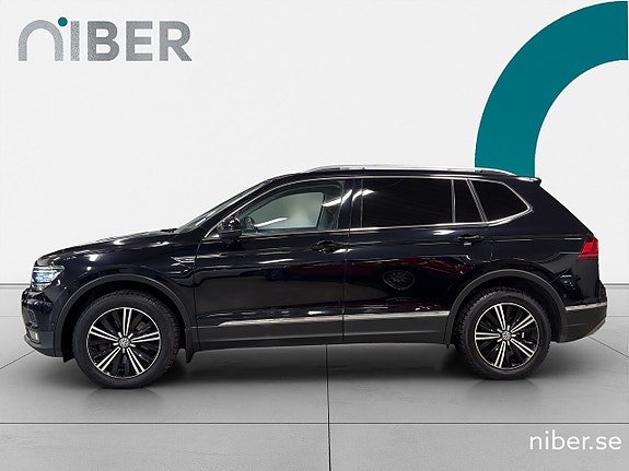 Volkswagen Tiguan Allspace 4 of 5