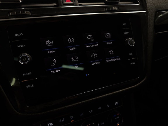 Volkswagen Tiguan Allspace 15 of 23