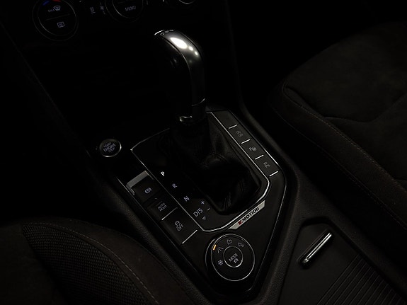 Volkswagen Tiguan Allspace 12 of 23