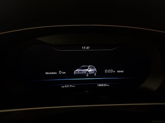 Volkswagen Tiguan Allspace 11 of 23
