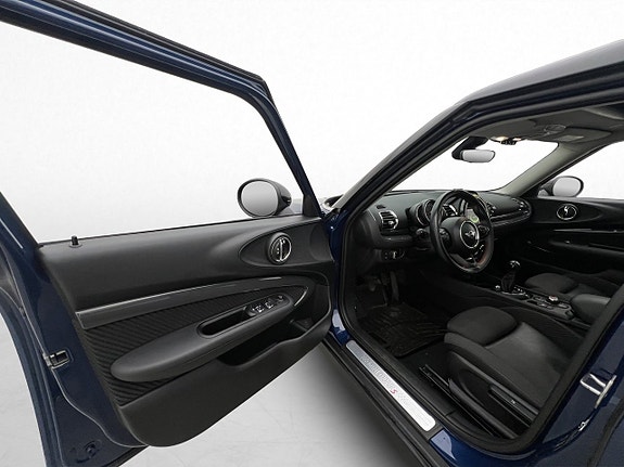 MINI Cooper S 10 of 30