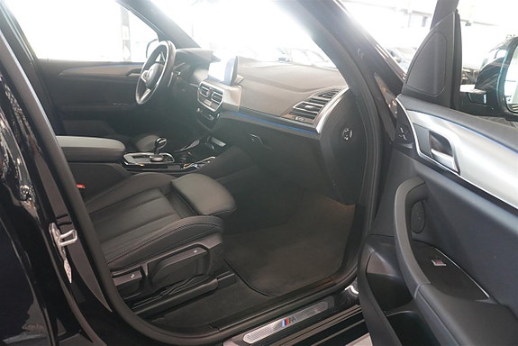 BMW X3 6 of 9