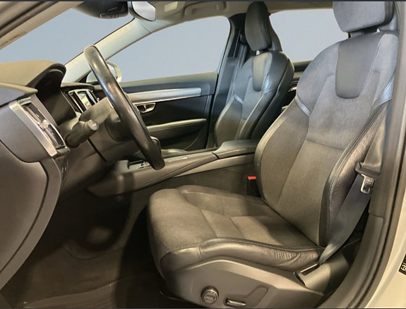 Volvo V90 6 of 21
