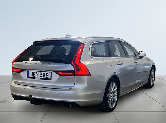 Volvo V90 15 of 21