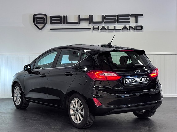 Ford Fiesta 7 of 22