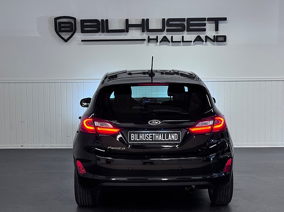 Ford Fiesta 8 of 22