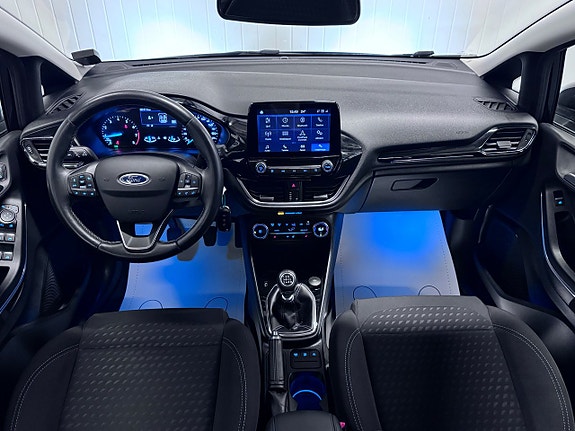 Ford Fiesta 10 of 22