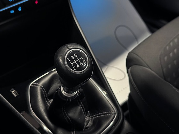 Ford Fiesta 21 of 22