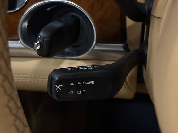 Porsche Panamera 30 of 30