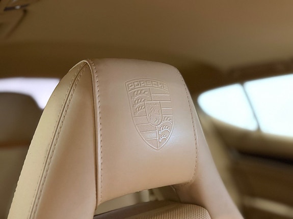 Porsche Panamera 23 of 30