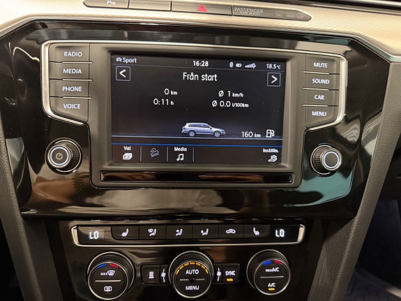 Volkswagen Passat Alltrack 20 of 26
