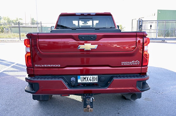 Chevrolet Silverado 2500 5 of 5