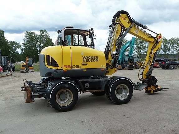 Wacker Neuson 9503-2 / 40km/h, Engcon EC209 m. grip 3 of 5