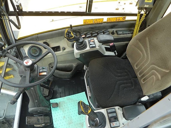 Wacker Neuson 9503-2 / 40km/h, Engcon EC209 m. grip 5 of 5
