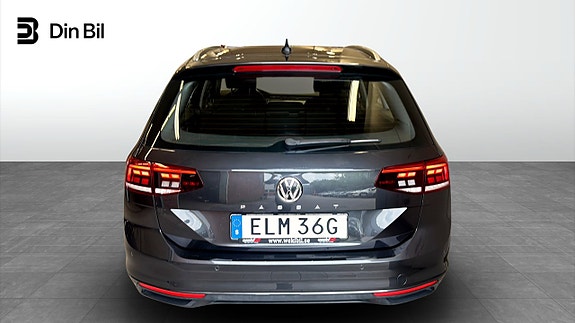 Volkswagen Passat 5 of 5