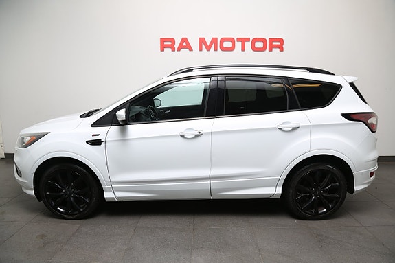 Ford Kuga 2 of 5