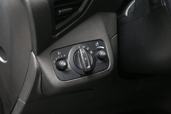 Ford Kuga 12 of 27