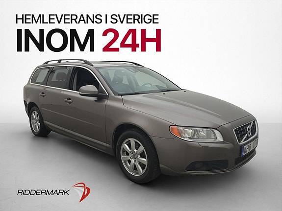 Volvo V70 3 of 5