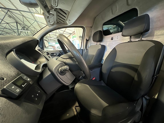 Renault Kangoo Express 9 of 18