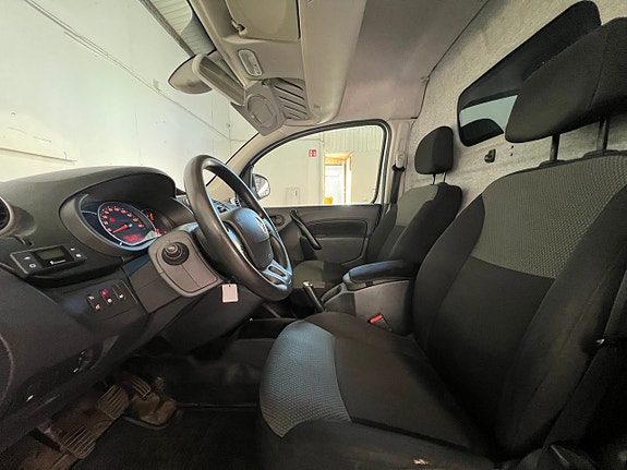 Renault Kangoo Express 13 of 18