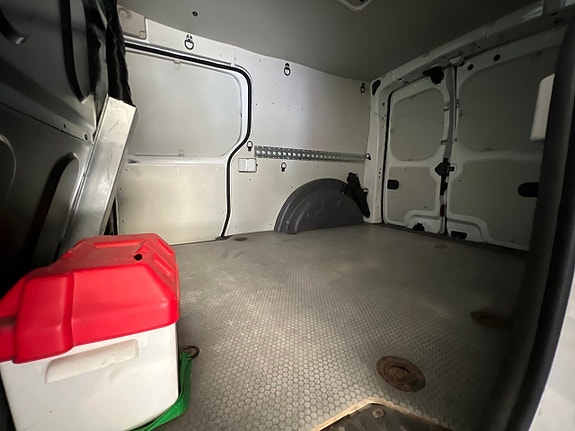 Renault Kangoo Express 16 of 18