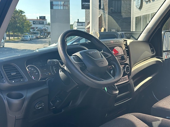 Iveco Daily 8 of 11