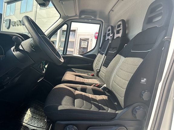 Iveco Daily 9 of 11