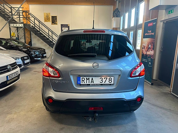 Nissan Qashqai+2 6 of 21