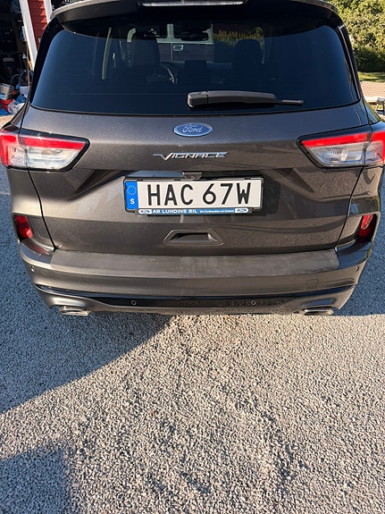 Ford Kuga 3 of 5