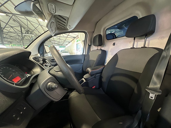 Renault Kangoo Express 11 of 17