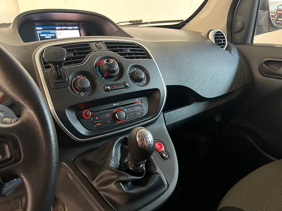 Renault Kangoo Express 9 of 17