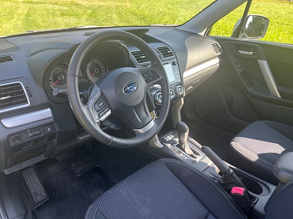 Subaru Forester 3 of 5