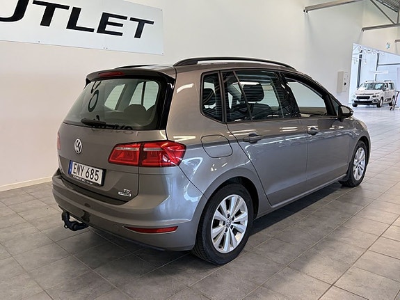 Volkswagen Golf Sportsvan 7 of 19