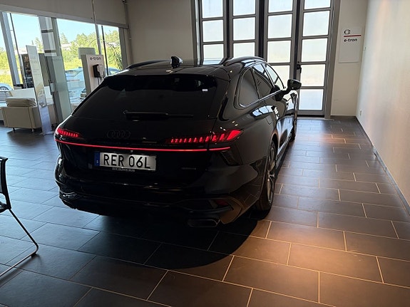 Audi A6 4 of 7