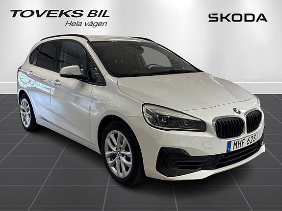 BMW 225xe 7 of 21