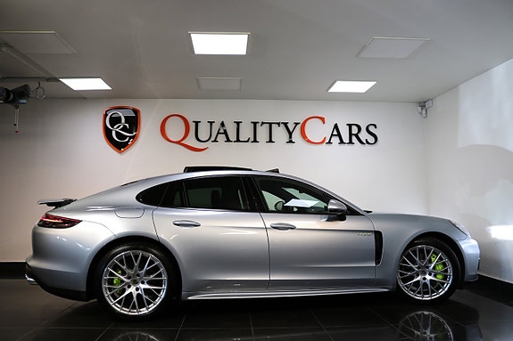 Porsche Panamera 4 4 of 28