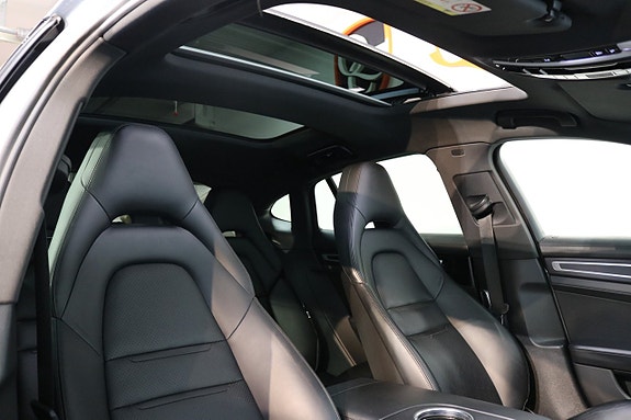 Porsche Panamera 4 21 of 28